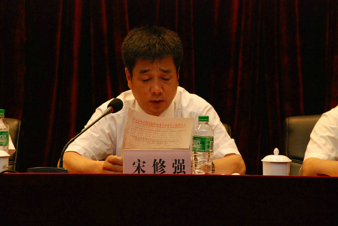 點擊瀏覽下一頁